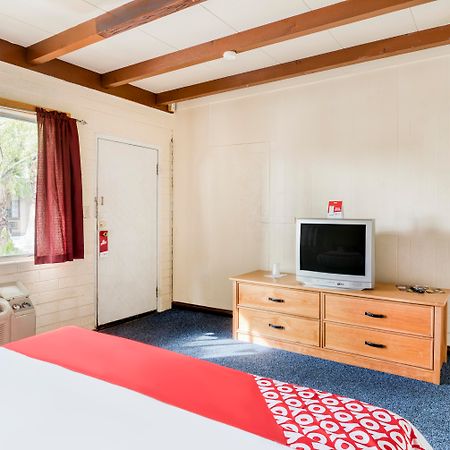 Oyo Oasis Motel Las Vegas I-15 Экстерьер фото