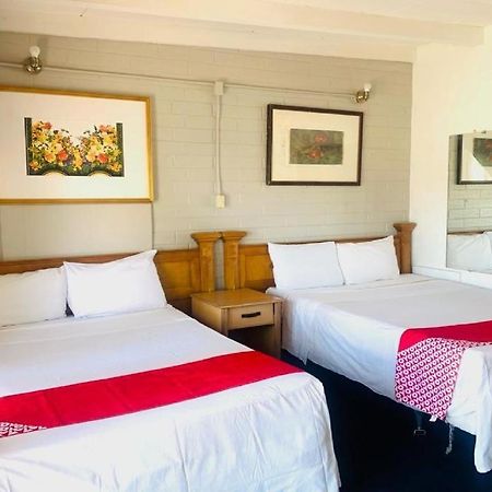 Oyo Oasis Motel Las Vegas I-15 Экстерьер фото