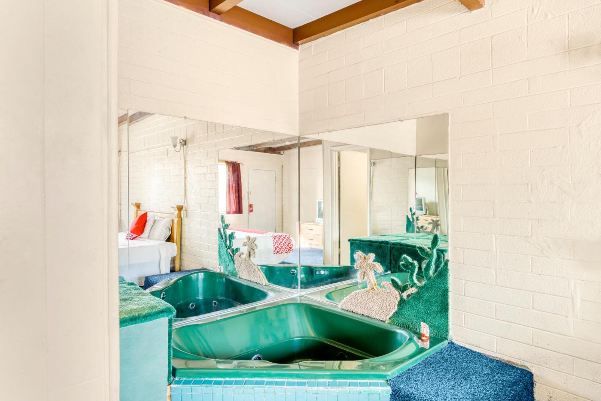 Oyo Oasis Motel Las Vegas I-15 Экстерьер фото